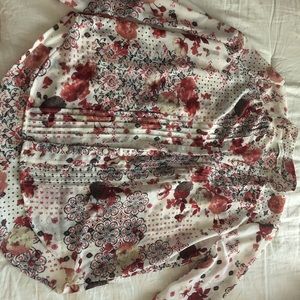 Long sleeve buttoned up blouse